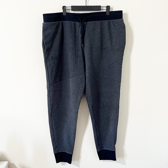 Under Armour Other - Under Armour Men's Grey Black Cotton Blend Jogger Pants Size 2XL